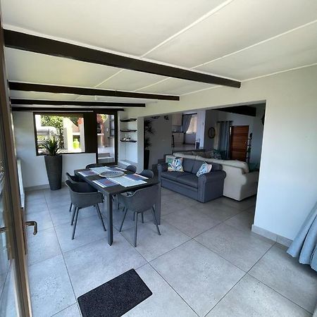 Billfish Apartments Ballito Bagian luar foto