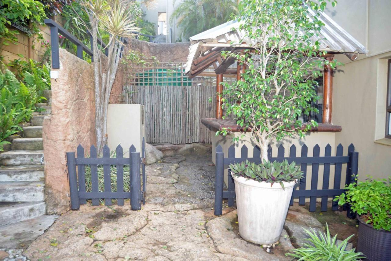 Billfish Apartments Ballito Bagian luar foto