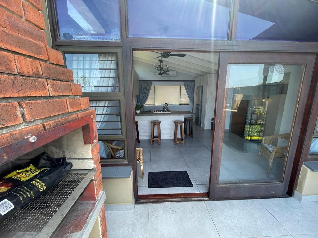 Billfish Apartments Ballito Bagian luar foto